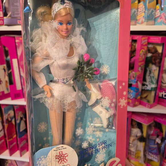 1987 Olympic Figure Skating Barbie #4547 - Picture 7 of 7